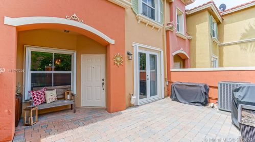 14361 11th St, Hollywood, FL 33027-6168