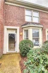 3355 Golf Club Ln, Nashville, TN 37215-1579