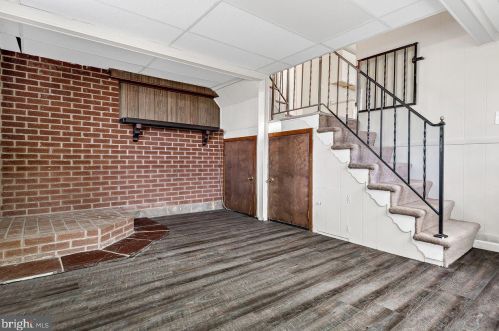 395 Eshelman St, Highspire PA  17034-1524 exterior