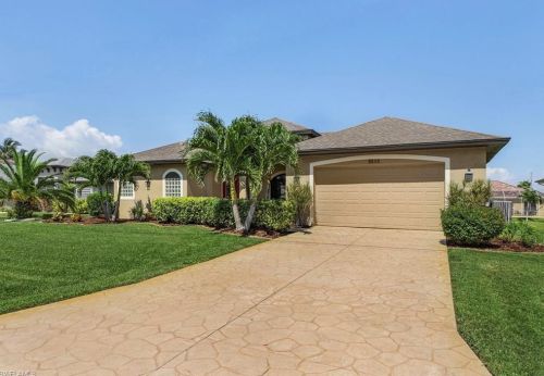 2213 17th Pl, Cape Coral, FL 33909-4709