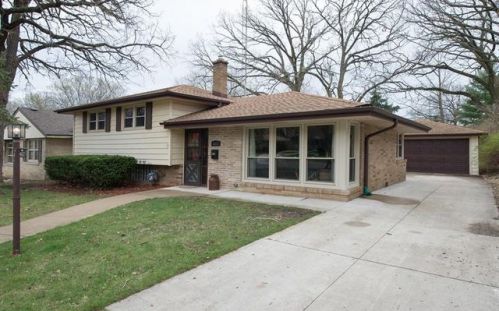 4617 Wilson Rd, Kenosha, WI 53142-3168