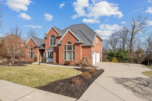 1555 Alaqua Dr, Sewickley PA  15143-9567 exterior