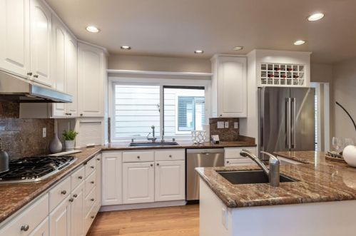 105 Strathmore Pl, Los Gatos CA  95032-1758 exterior