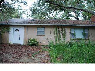 332 Calhoun Ave, Destin, FL 32541-1595