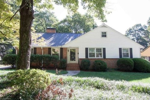 4216 Henderson Rd, Greensboro, NC 27410-4305