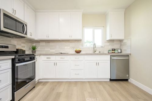 15407 Elmcroft Ave, Norwalk CA  90650-6242 exterior