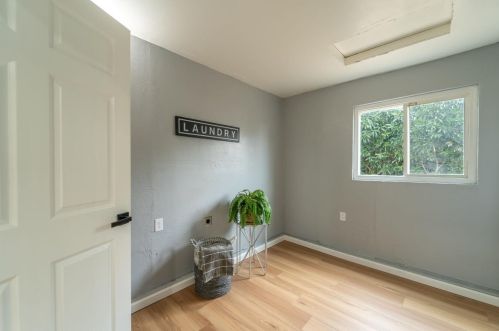 546 Libby Ln, Lathrop CA  95330-9545 exterior