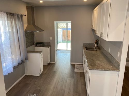 220 Mountain View Ave, Glendora CA  91741-3301 exterior