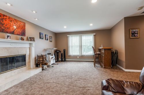 162 10th Ave, Holtsville NY  11742-2357 exterior