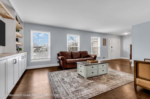 19 Conifer St, Wall Township NJ  07731-2620 exterior