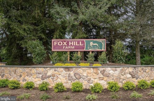 30 Houndpack Way, Glen Mills, PA 19342-2217