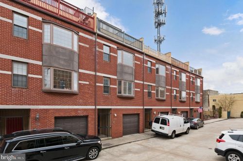 120 Dickinson St, Philadelphia PA  19147-6100 exterior