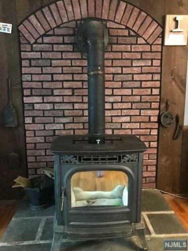 36 Crest Hill Dr, Wantage NJ  07461-4020 exterior