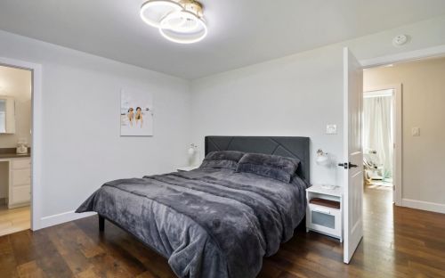 10655 Valley View Dr, Rancho Cordova CA  95670-2468 exterior