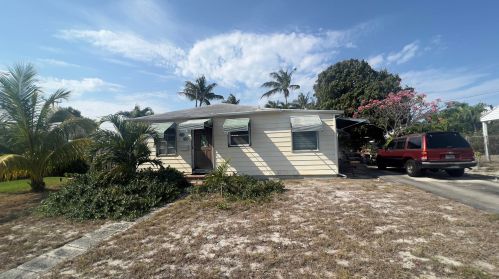 329 Avila Rd, West Palm Beach, FL 33405-1660