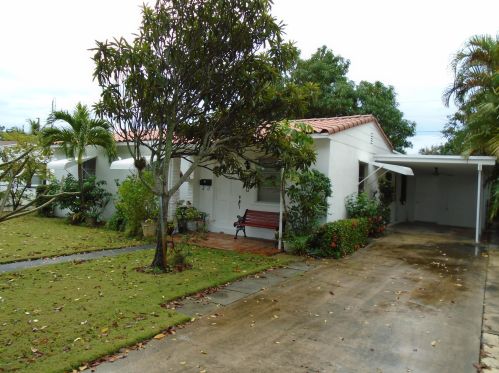 836 Glenridge Dr, West Palm Beach, FL 33405-3722