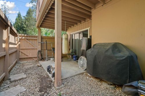 7947 Arcade Lake Ln, Citrus Heights CA  95610-5195 exterior
