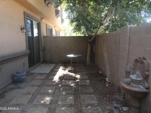 2954 Dunbar Dr, Phoenix AZ 85041-6112 exterior