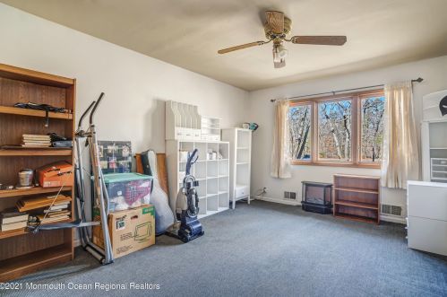 1068 Toms River Rd, Jackson Twp NJ  08527-5240 exterior