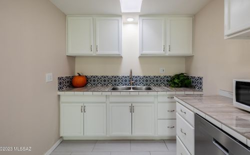 3723 Estrella Ln, Tucson AZ  85705-3307 exterior
