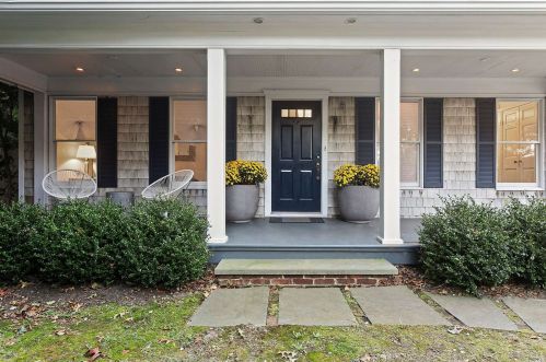 242 Kings Point Rd, East Hampton, NY 11937-3042