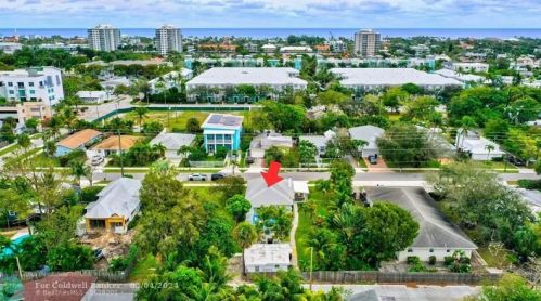 320 4 Ave, Delray Beach FL  33444-2717 exterior