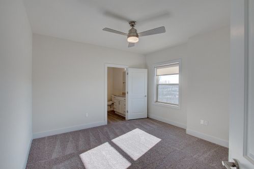 4473 110th St, Milwaukee WI  53228-4407 exterior