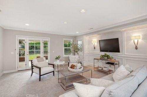 2670 Pampas St, Orange CA  92865-2118 exterior