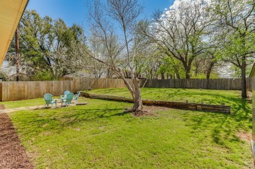 2012 Paisley St, Denton TX  76209-4755 exterior