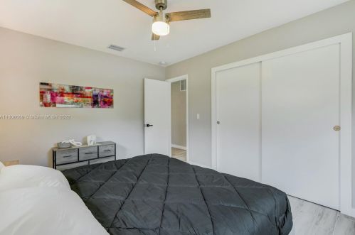 262 12th St, Delray Beach FL  33444-2916 exterior