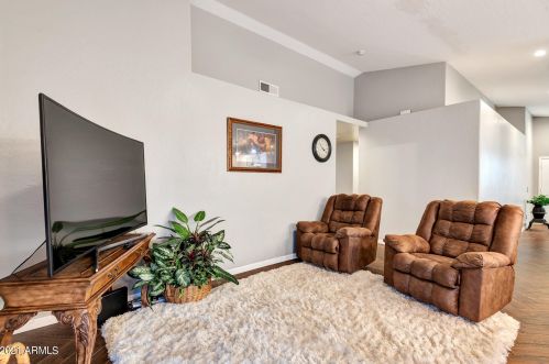 40219 Jodi Dr, San Tan Valley AZ  85140-5081 exterior