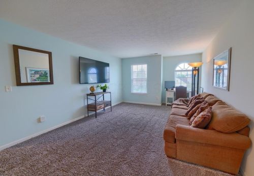 123 Stirling Way, Pataskala OH  43062-7863 exterior