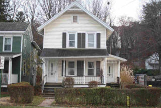 93 James St, Rosendale, NY 12472-9717