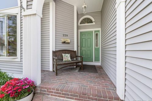 259 Housatonic Dr, Milford CT  06460-4935 exterior