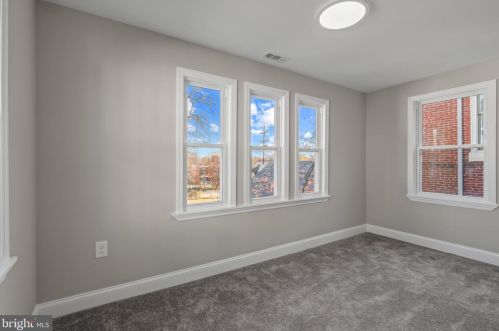 26 Euclid St, West Deptford NJ  08096-4626 exterior