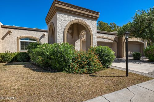 7740 Clinton St, Scottsdale, AZ 85260-5582