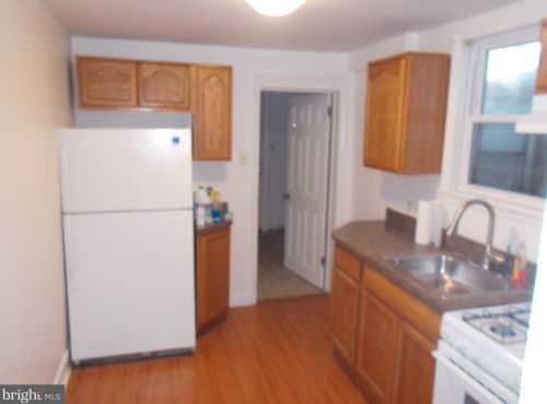 128 Lower Oak St, Wilmington DE  19805-4851 exterior