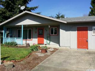 366 Atwater St, Monmouth, OR 97361-1703