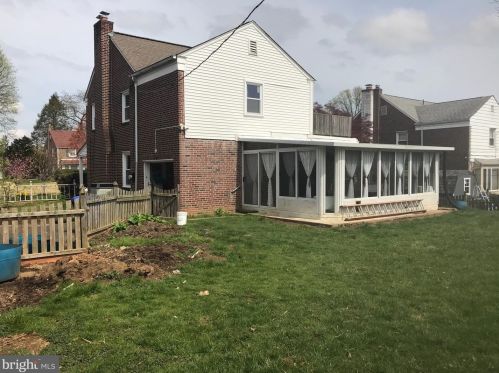 26 Johns Rd, Cheltenham PA  19012-1420 exterior