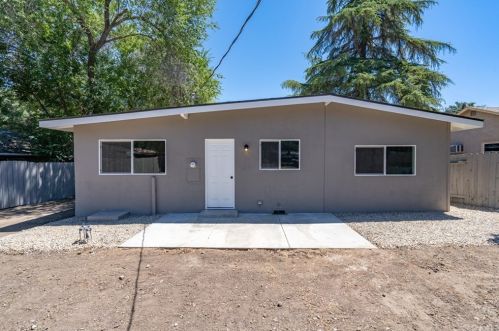 2907 Park St, Lake Nacimiento CA  93446-1266 exterior