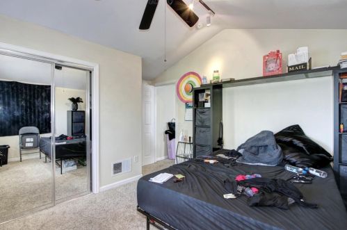 8675 Tennis Club Ct, Elk Grove CA  95624-3291 exterior