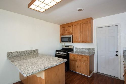 868 Bethany Ave, Turlock CA  95380-5808 exterior
