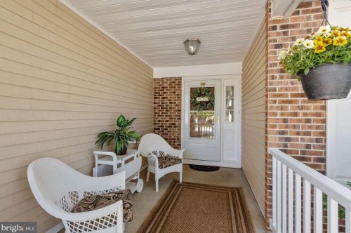 106 Bastian Dr, Mount Laurel, NJ 08054-3033