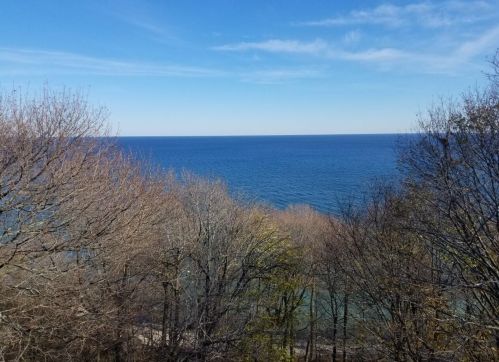 4226 Lake Dr, Milwaukee, WI 53211-1722