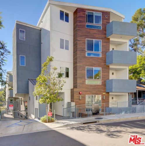 11912 Laurelwood Dr, North Hollywood, CA 91604-3749