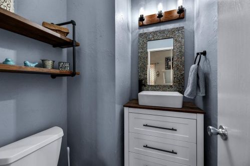 4513 Sandera Ln, Lewisville TX  75028-2038 exterior