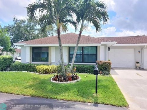 9820 Tabebuia Tree Dr, Boynton Beach, FL 33436-0684
