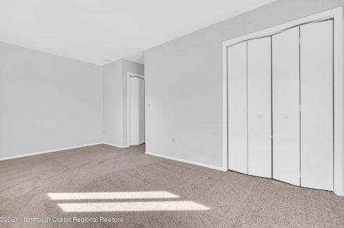 716 Sandra Pl, Bricktown NJ 08724-7047 exterior