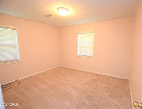 5263 Cotton St, Graceville FL  32440-2533 exterior