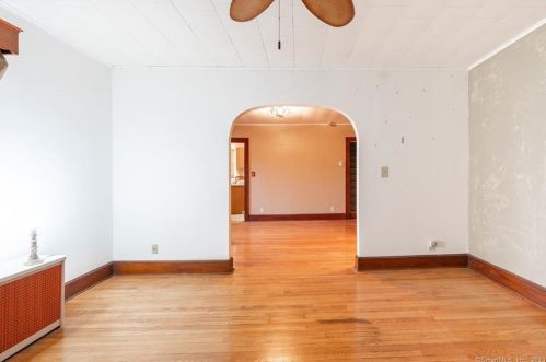 679 Woodtick Rd, Waterbury CT  06705-1740 exterior